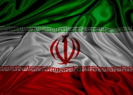 جمهوری‌اسلامی روایت‌گر حقیقت در جهان امروز