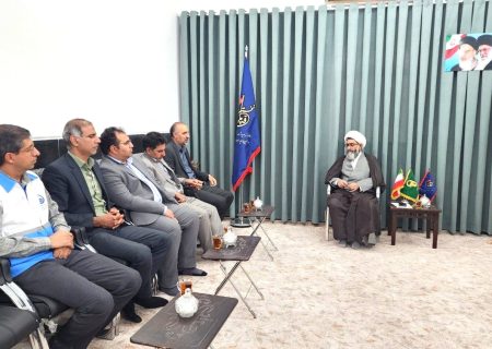 مردم سیستان شایسته بهترین خدمات هستند