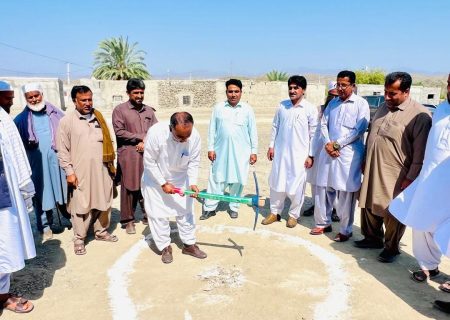 خیرین بازوان توانمند توسعه آموزشی در پارود