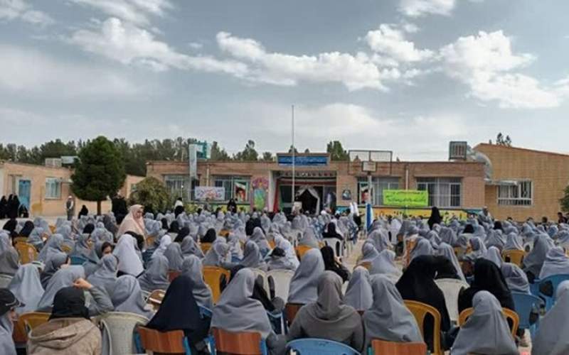 مدارس سیستان‌وبلوچستان رنگ و بوی رضوی گرفت