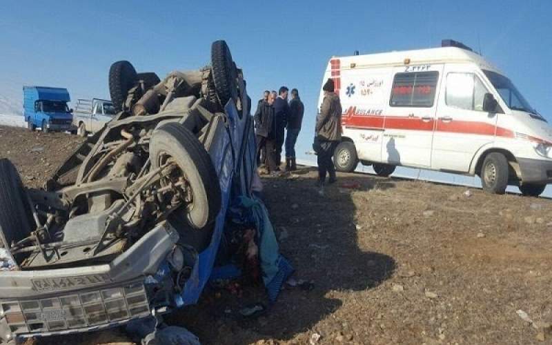 ۷ مصدوم بر اثر واژگونی خودروی حامل اتباع خارجی