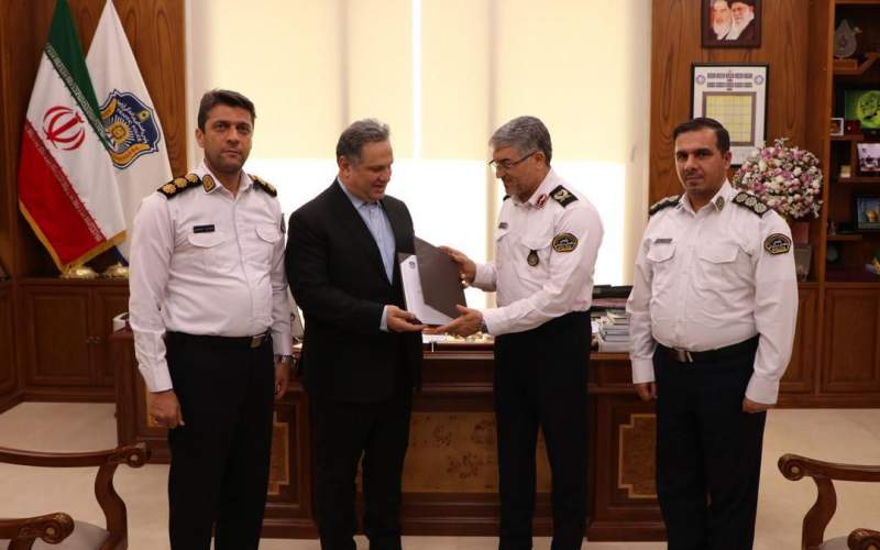 انعقاد تفاهمنامه شمارهگذاری خودروهای منطقه آزاد سیستان