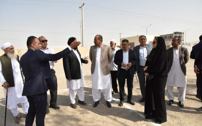 بازدید کمیسیون خدمات شهری از میدان ترهبار