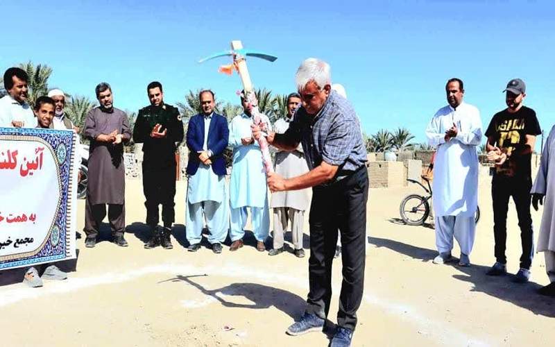 آغاز ساخت مدرسه ۱۲ کلاسه در سراوان