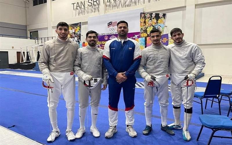 شمشیربازان جوان ایران روی سکوی آسیا