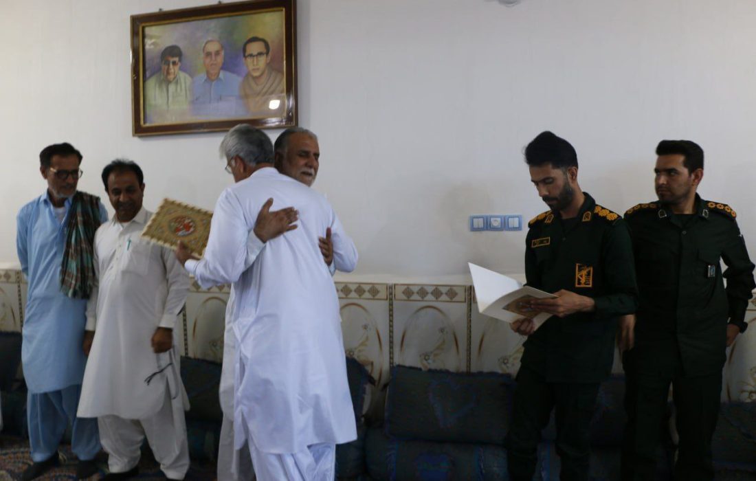 تجلیل از شاعران پیشین جریانساز فرهنگ هویتمحور راسک