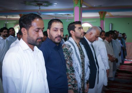 پیوند دل‌ها در نماز وحدت بسیج شهر پارود