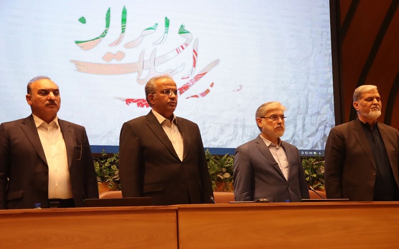 دانشگاه‌ها موتور محرک توسعه و امید