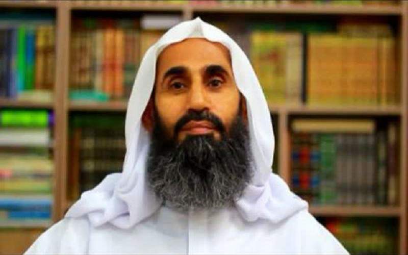 علما پرچم‌داران بصیرت در میدان جنگ نرم‌اند