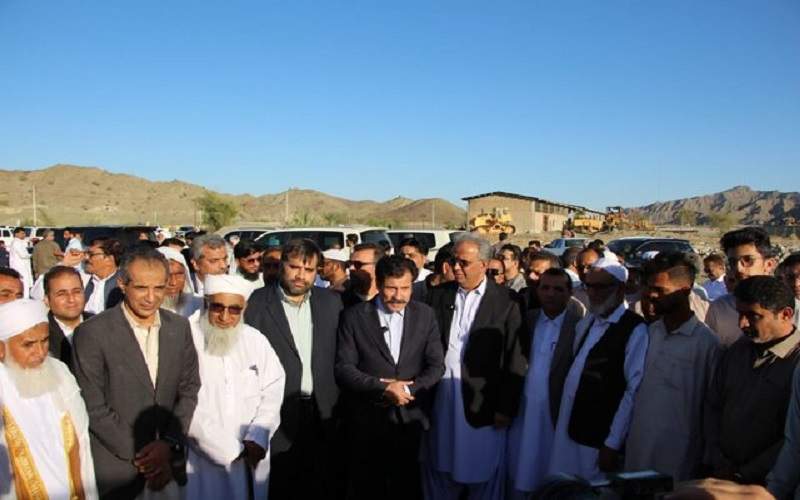 آغاز عملیات ساخت ۱۳۰۰ کلاس درس در سیستان‌وبلوچستان