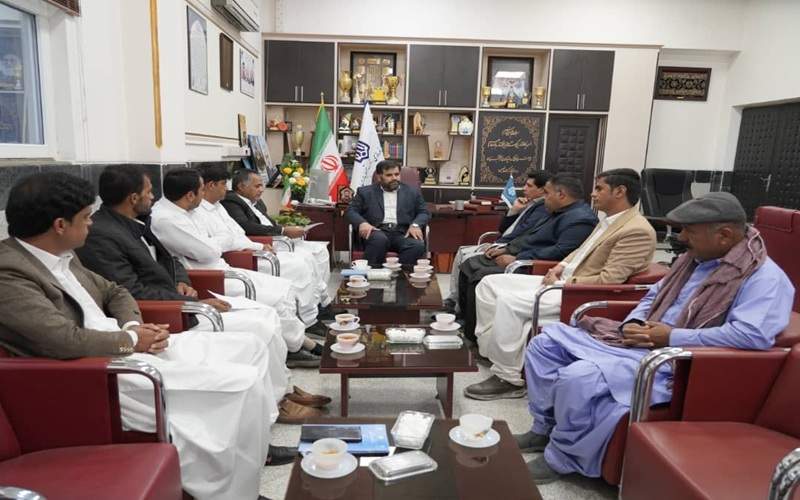 امضای تفاهم‌نامه احداث دبیرستان پسرانه در سیب و سوران