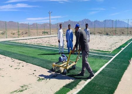 آغاز بهره‌برداری از زمین چمن مصنوعی گرسامان
