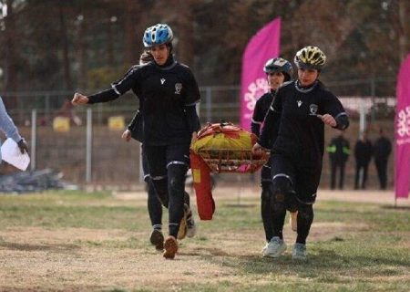 رقابت دختران یاس در نخستین مسابقات امدادی