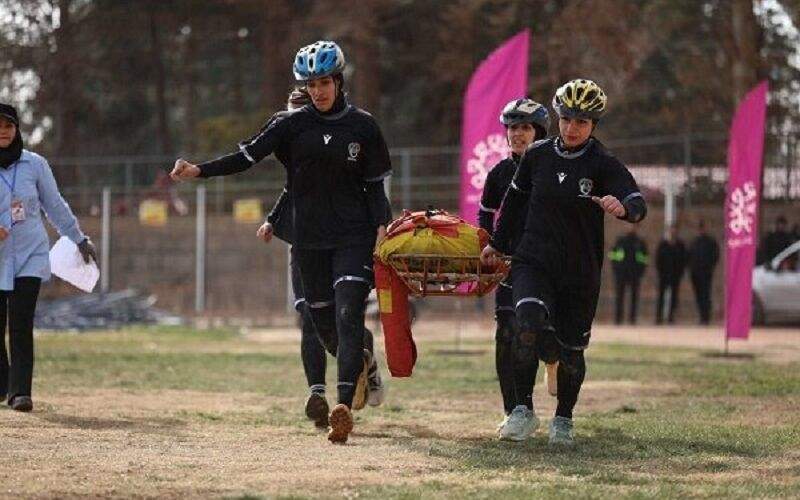 رقابت دختران یاس در نخستین مسابقات امدادی