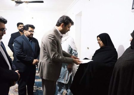 با خانواده شهید اهل سنت سیستان‌وبلوچستان دیدار شد