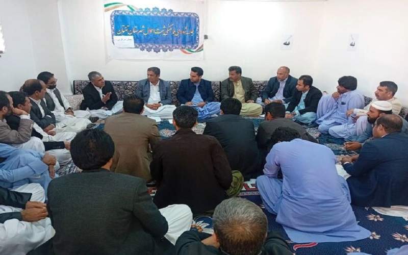 پیشرفت روستاها با دهیاران پیگیر ممکن است