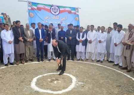 کلنگ‌زنی مدرسه ۶ کلاسه در قصرقند