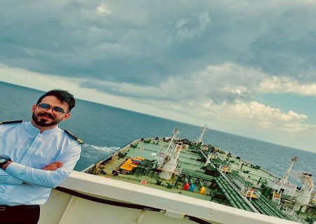 از مهرستان کم‌برخوردار تا فرماندهی آب‌های جهان