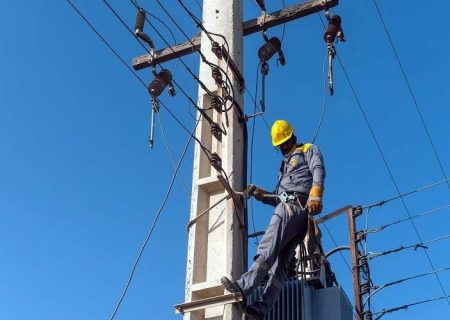 خسارت ۶۰۰ میلیاردی به شبکه توزیع برق