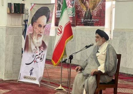 بصیرت مردم سد مستحکم مقابل فتنه‌ها