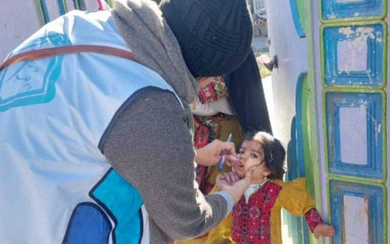 اجرای طرح ملی واکسن فلج اطفال در خاش