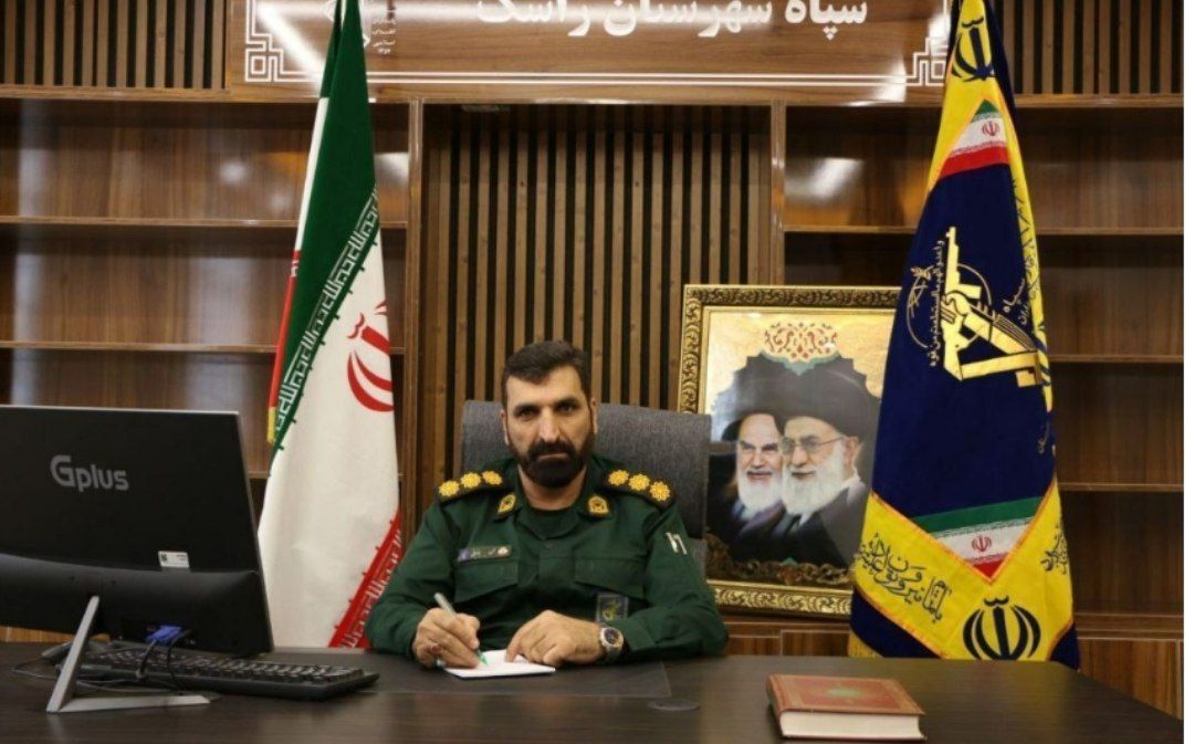 روز پاسدار جلوهای از ایثار حسینی