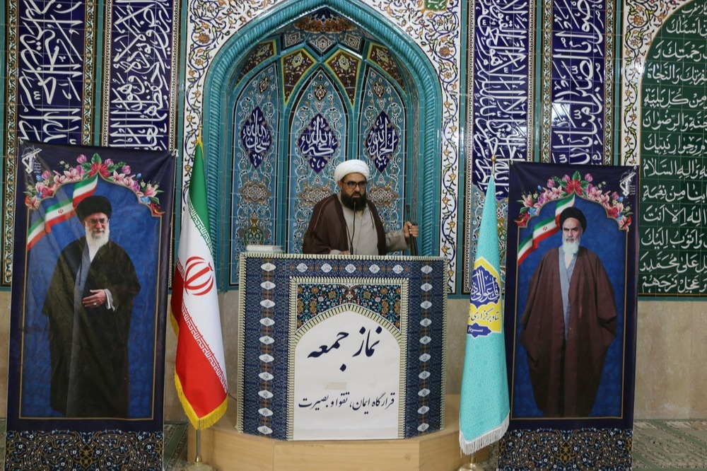 جهاد تبیین و تقوا سد راه فتنه دشمن