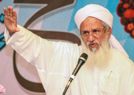 ریش‌سفیدان همراهان مردم و سد توطئه‌های دشمنان