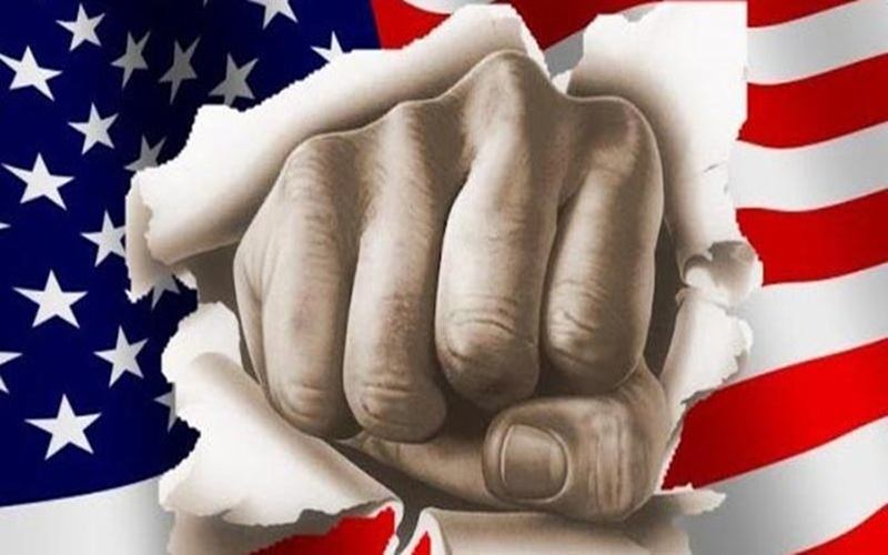 هر جا آمریکا وارد شد، ملت‌ها آسیب دیدند