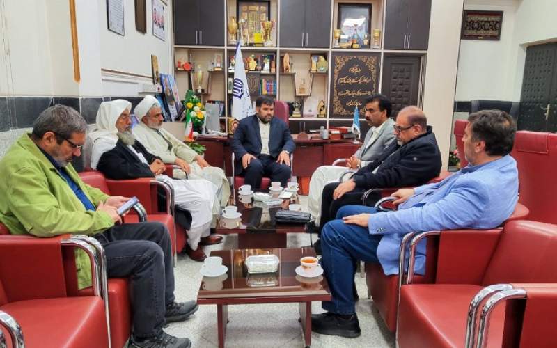 امضای تفاهمنامه ساخت هنرستان در بزمان