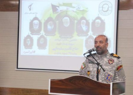 شهید سلیمانی اسوه ایثار و مقاومت جهانی