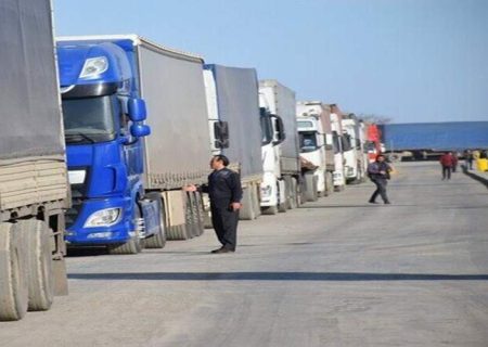 کالاهای اساسی از مرزهای سیستان‌وبلوچستان وارد شد