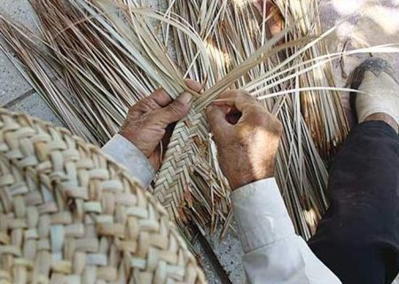 پیگیر حمایت از حصیربافان روستای «سیاههوکان» هستیم