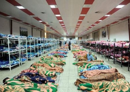 خدمت‌رسانی به ۵۰۰ بی‌خانمان در گرمخانه شهرداری زابل