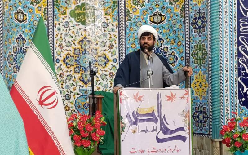 انقلاب حسینی رمز شکست‌ناپذیری ملت ایران