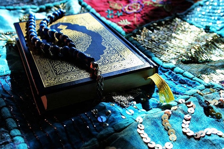 شروع صبح با یک صفحه از قرآن کریم