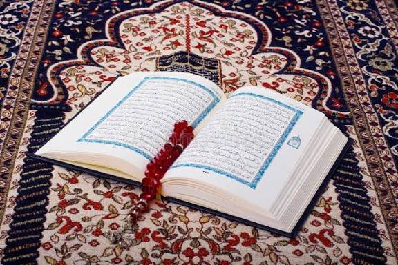 شروع صبح با یک صفحه از قرآن کریم