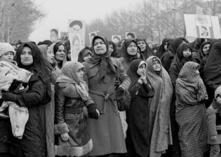 زنان؛ ستون‌های ماندگار انقلاب اسلامی