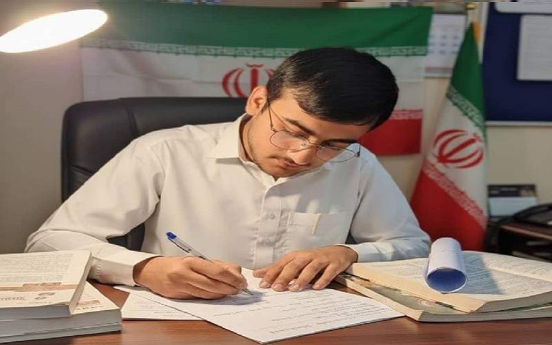 الزام هوشیاری دانشگاه در برابر تحریف تاریخی