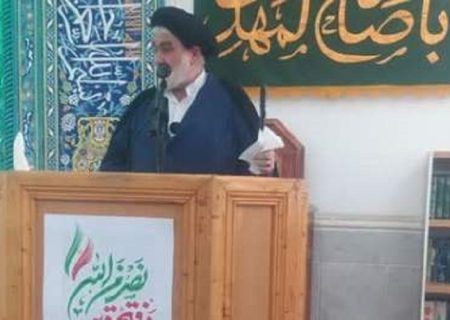 ضرورت ایستادگی ملت و حفظ عزت اسلامی