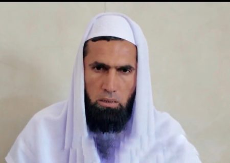تنگه هرمز نماد غیرت و عزت ملت ایران است