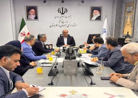 توسعه نیروگاه‌های خورشیدی و بادی