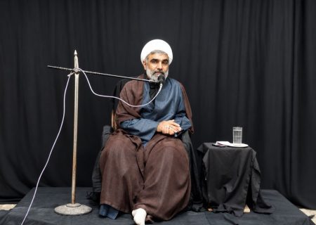قیام عاشورا مبدأ تحول در دلها و جامعه است