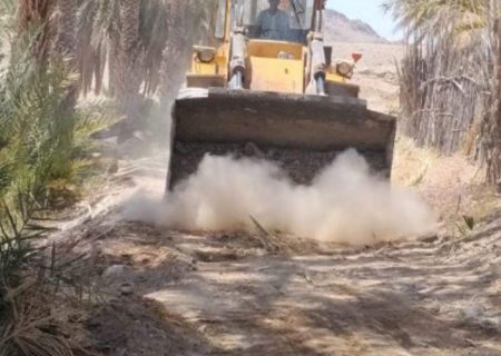بازگشایی راه‌های کارواندر با تلاش راهداری خاش