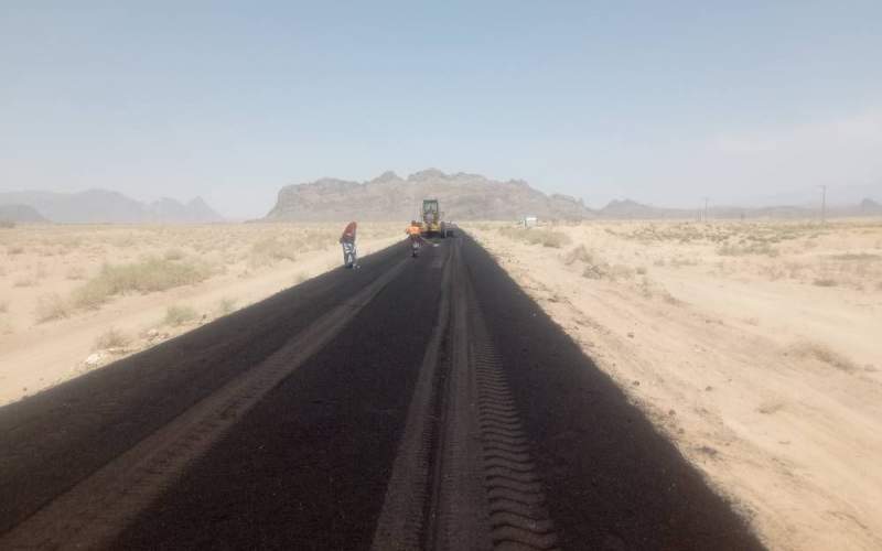 آغاز عملیات روکش آسفالت محور پشت‌کوه خاش