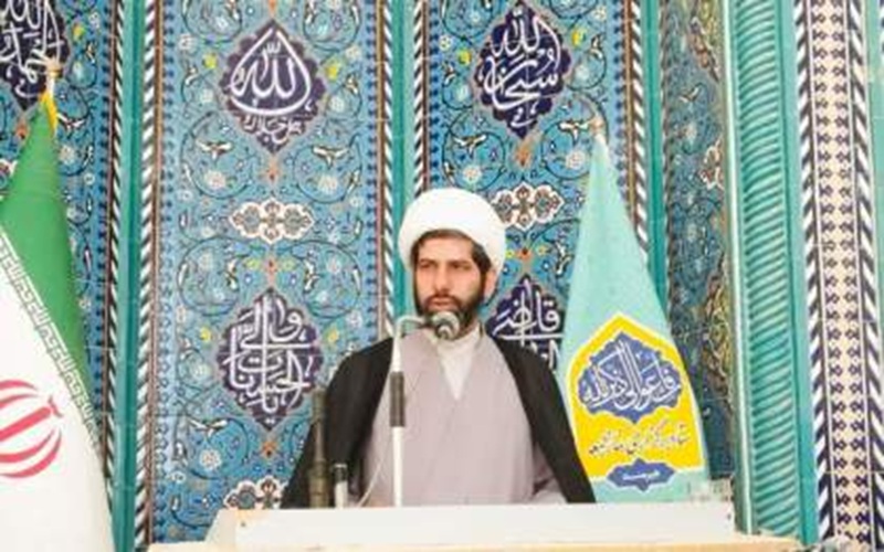 نمازجمعه محور وحدت اجتماعی است