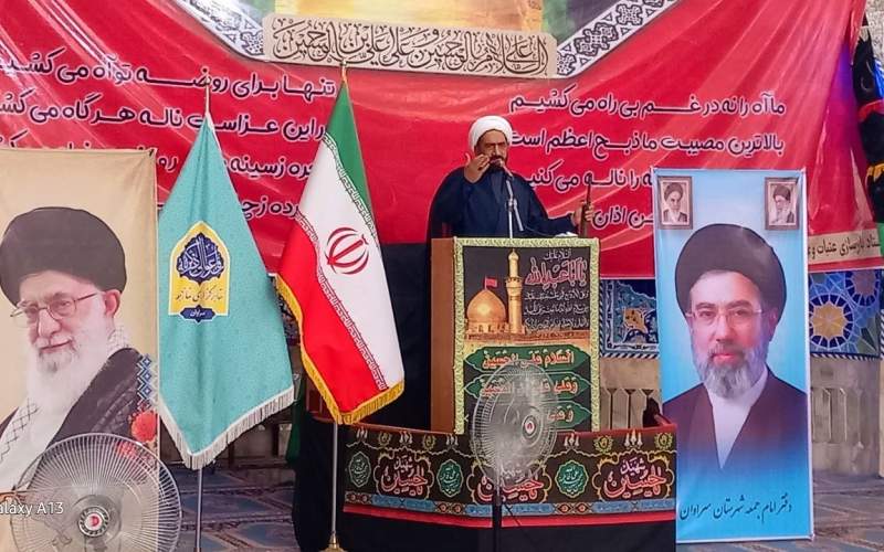 ملت ایران با وحدت در برابر ظلم ایستاده است