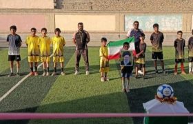 افتتاح زمین چمن مصنوعی مدرسه استثنایی در سراوان