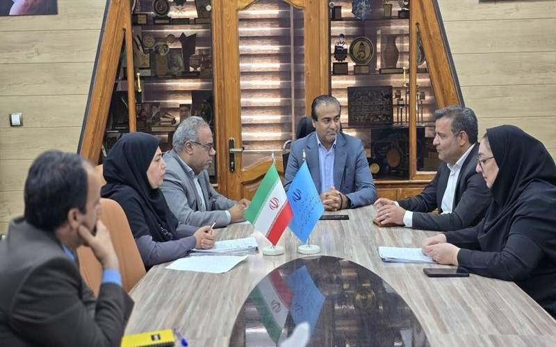 ۶۵ کارگر نوشابهسازی ایرانشهر بیمه بیکاری گرفتند