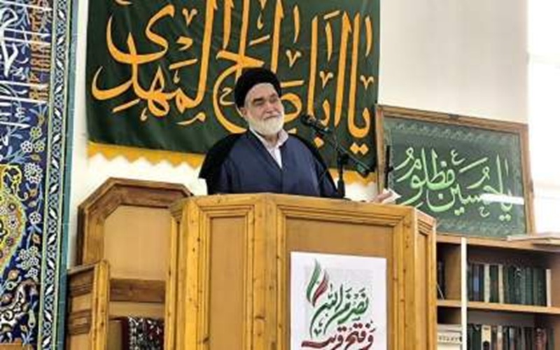 قناعت عامل آرامش و بینیازی از دیگران